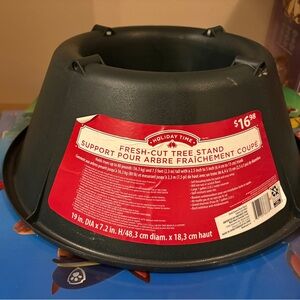 Holiday Time Green Tree Stand